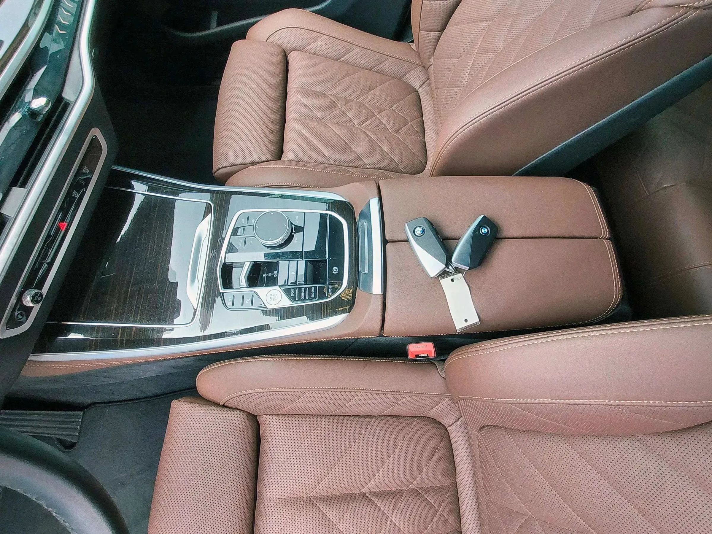 Used 2025 BMW X5 sDrive40i w/ Parking Assistance Package RWD image 9