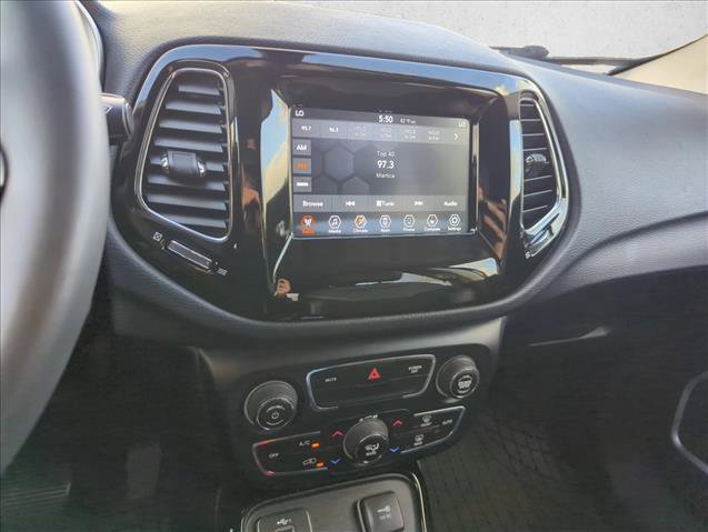 Used 2021 Jeep Compass Latitude image 13
