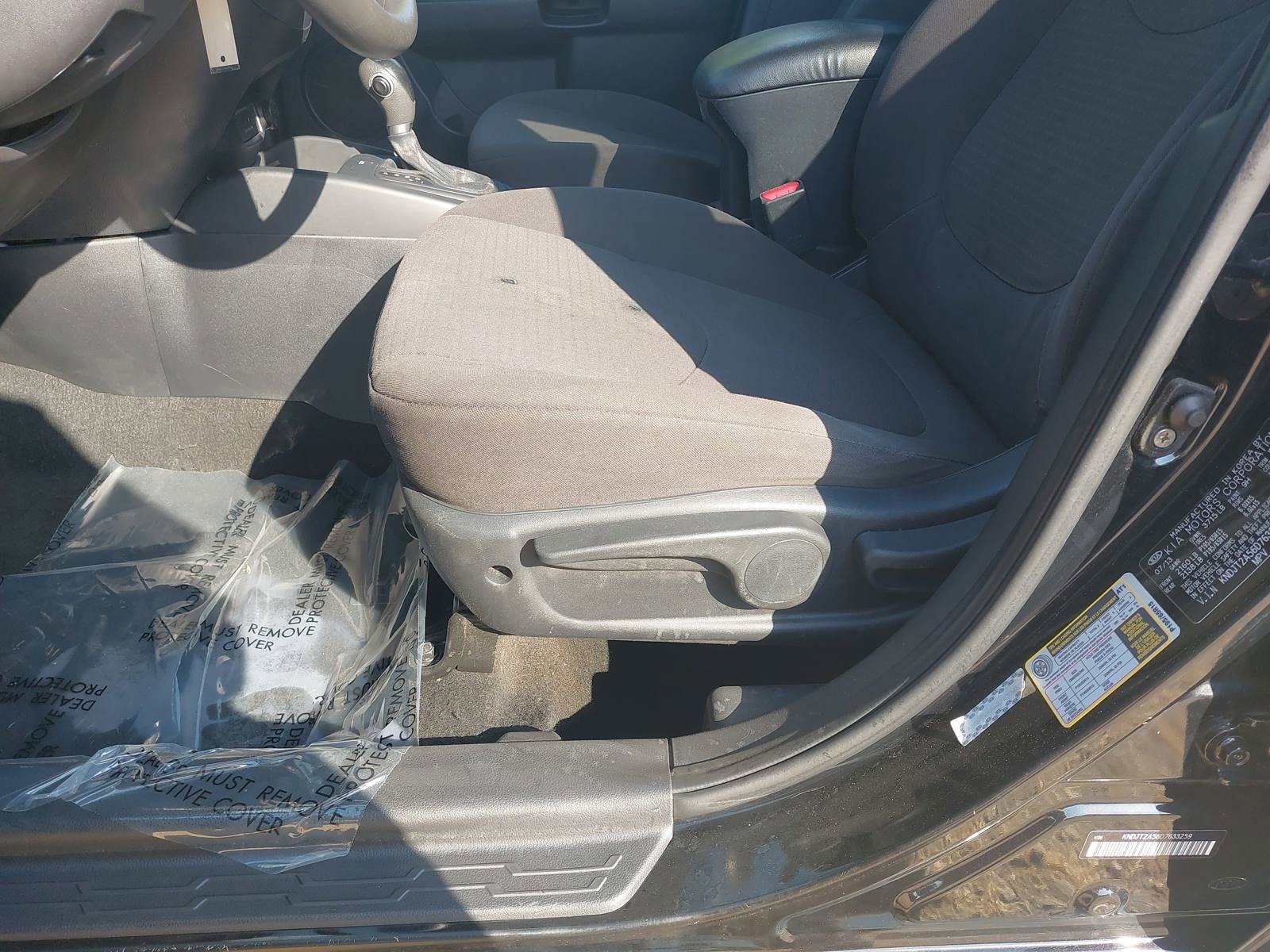 Used 2013 Kia Soul FWD image 27