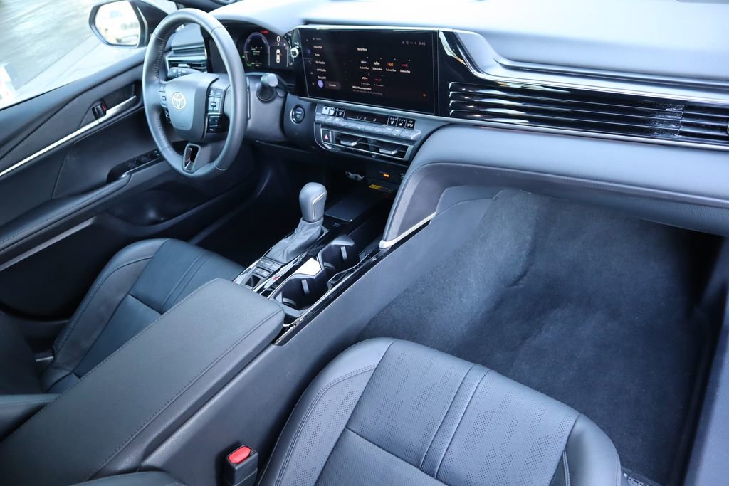 Certified 2025 Toyota Camry XSE w/ Premium Package image 17