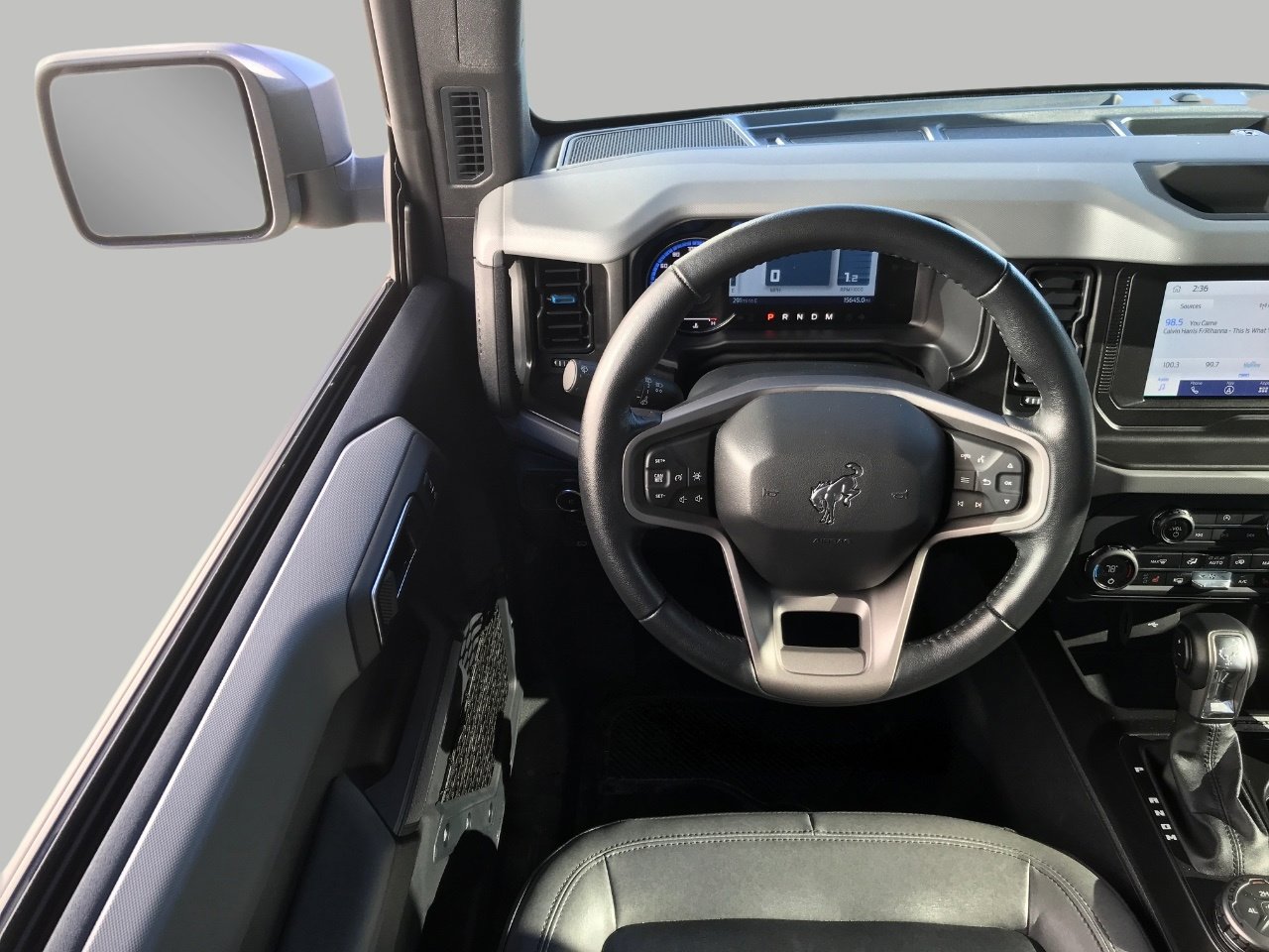 Used 2023 Ford Bronco Black Diamond image 5