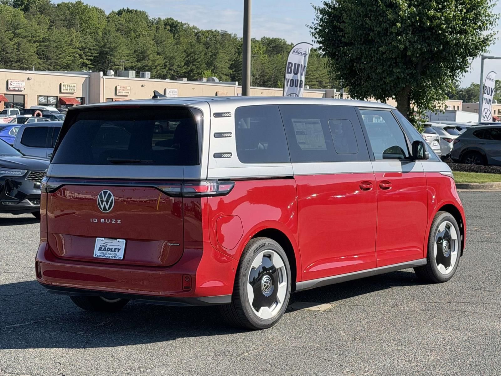 New 2025 Volkswagen ID. Buzz Pro S Plus AWD/4WD image 2