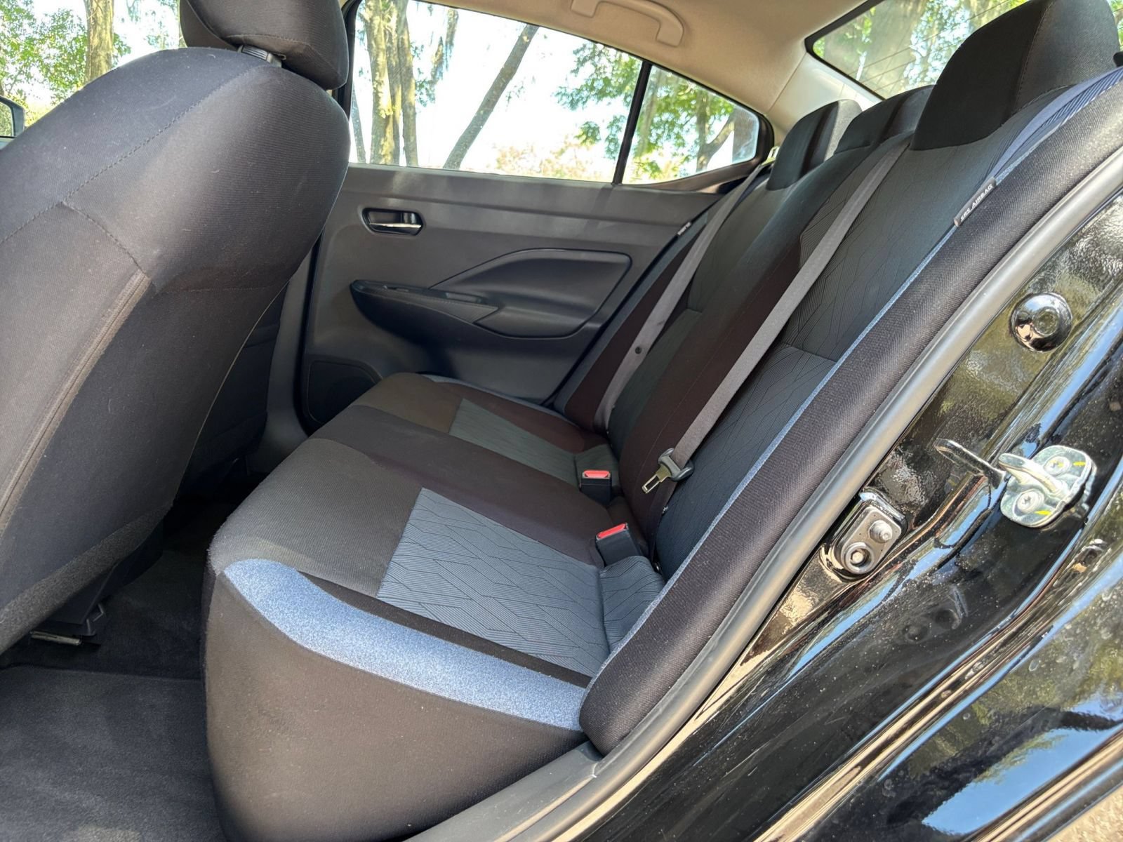 Used 2025 Nissan Versa SV FWD image 22