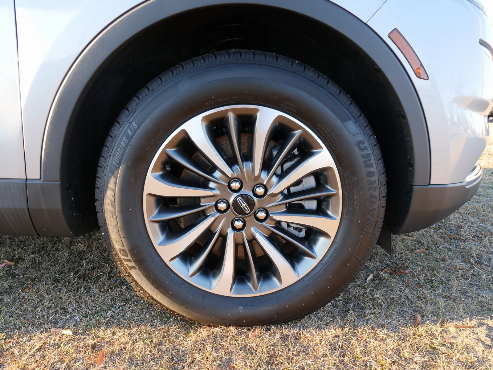 Used 2021 Lincoln Nautilus FWD w/ Equipment Group 101A image 10