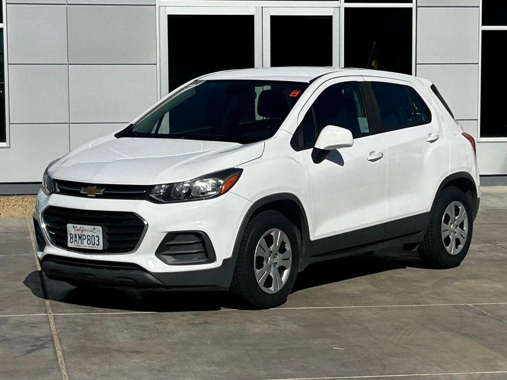 Used 2017 Chevrolet Trax LS image 3