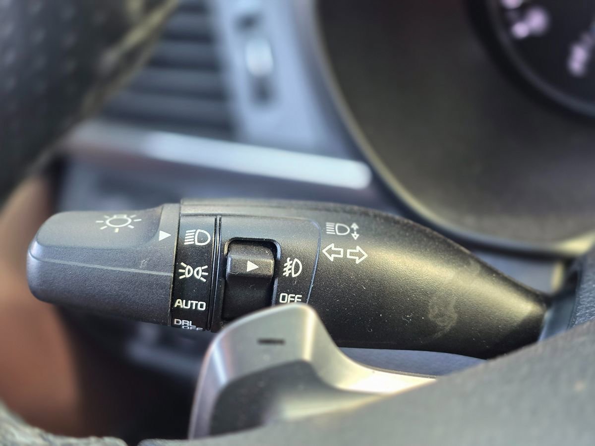 Used 2018 Kia Optima SX w/ Technology Package image 42