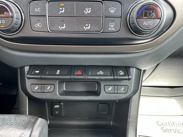 Used 2017 Chevrolet Colorado Z71 image 45