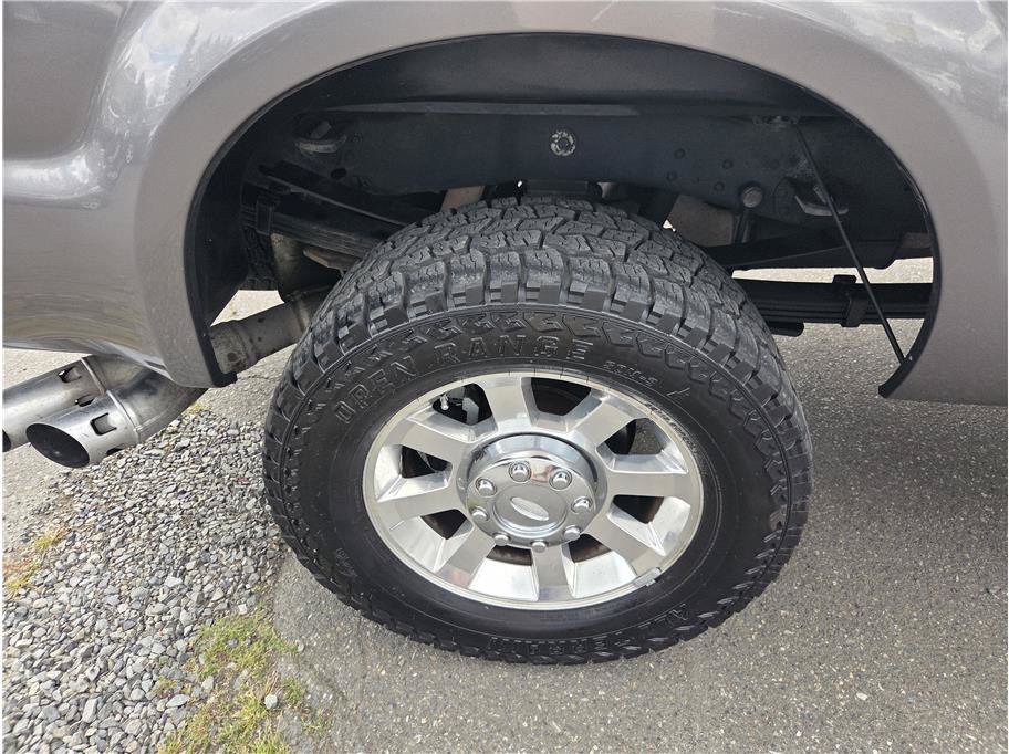 Used 2009 Ford F350 Lariat AWD/4WD image 9