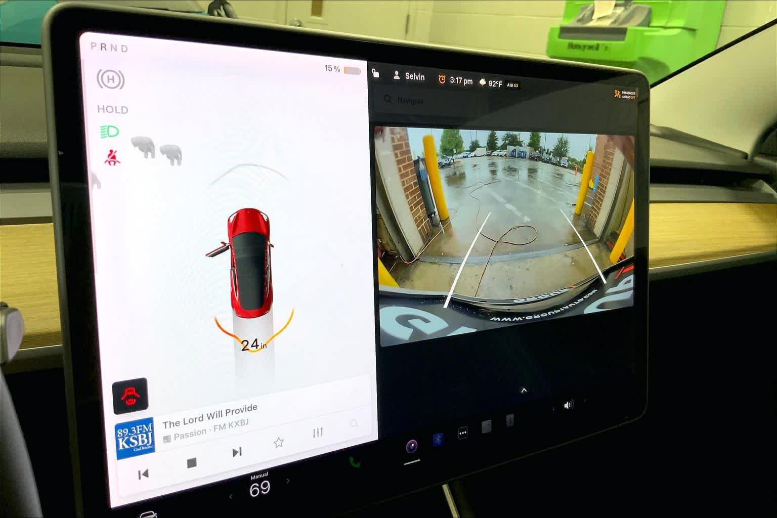 Used 2020 Tesla Model 3 Standard Range RWD image 25