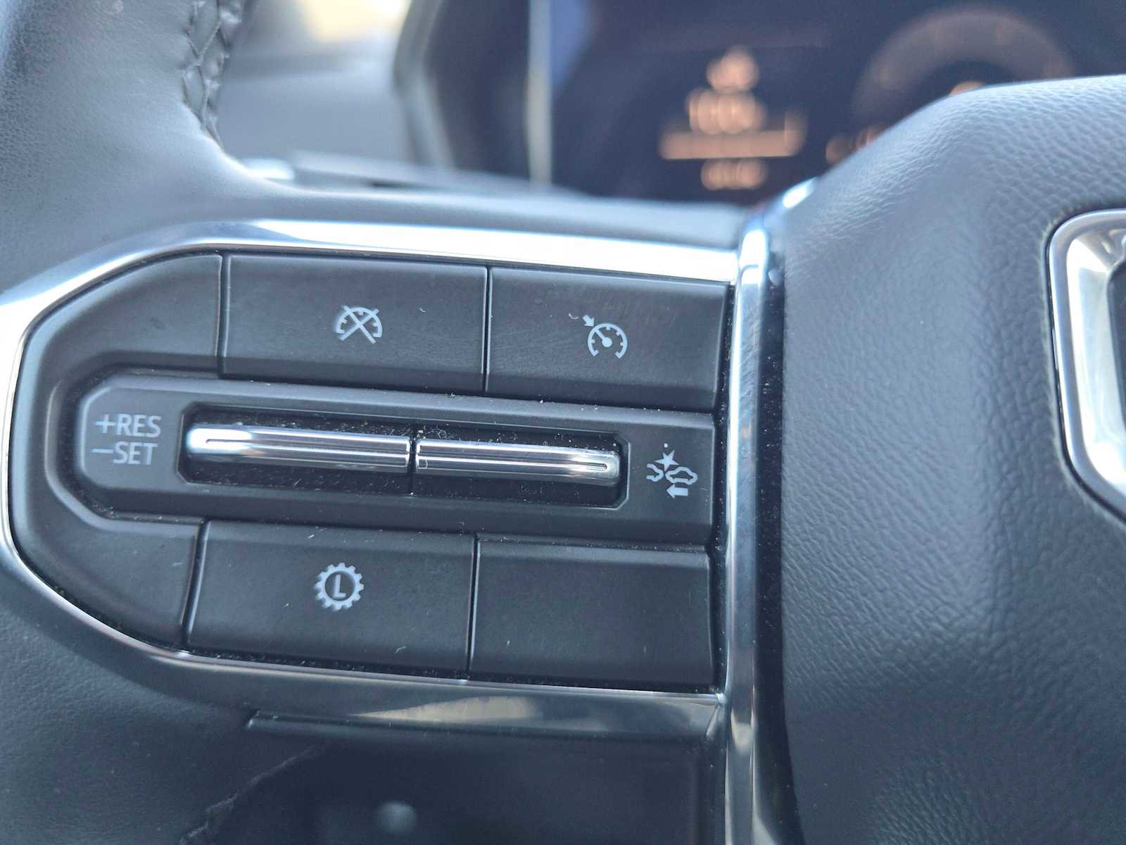 Used 2025 GMC Terrain Elevation image 31