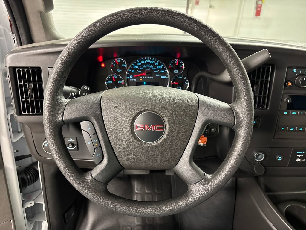 New 2026 GMC Savana 2500 w/ Driver Convenience Package RWD image 30