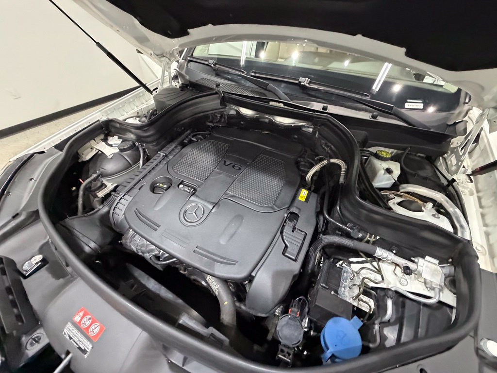 Used 2013 Mercedes-Benz GLK 350 4MATIC image 46