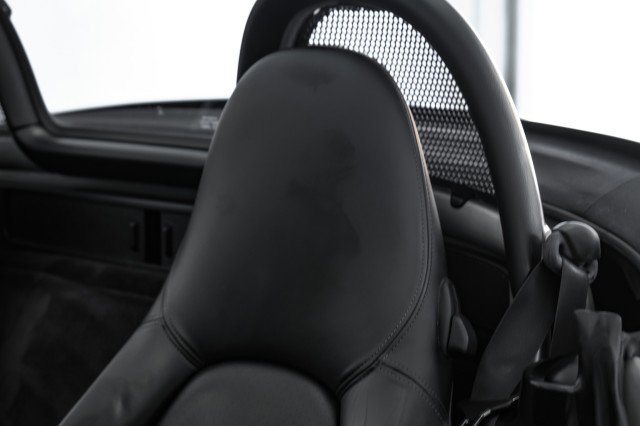 Used 2000 Porsche Boxster S image 22