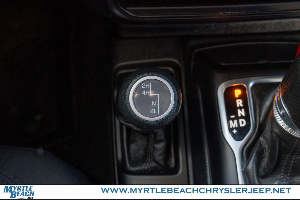 Used 2023 Jeep Gladiator Sport image 23