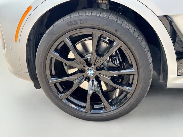 Used 2023 BMW X7 M60i w/ Executive Package AWD/4WD image 44