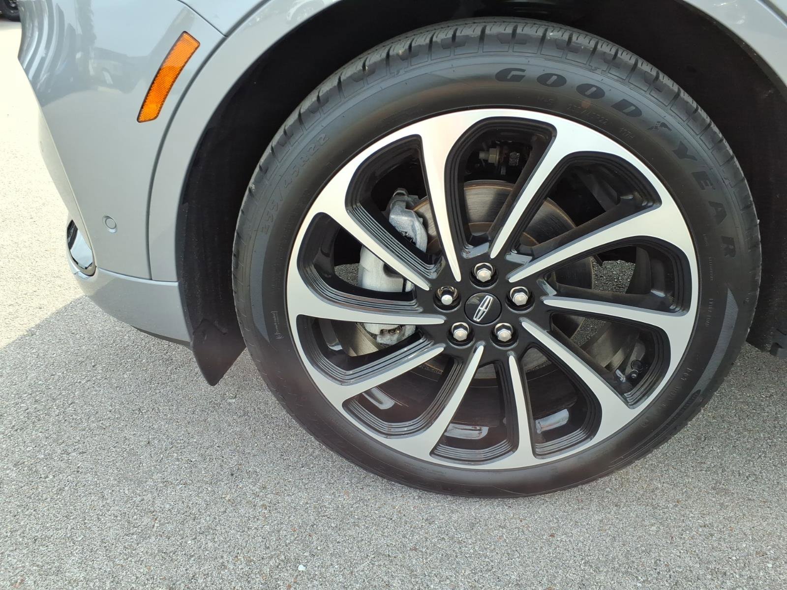 Used 2024 Lincoln Nautilus Black Label AWD/4WD image 9