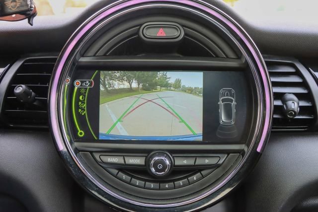 Used 2017 MINI Cooper S image 36