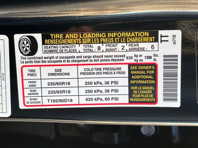 Used 2024 Toyota Highlander LE AWD/4WD image 20