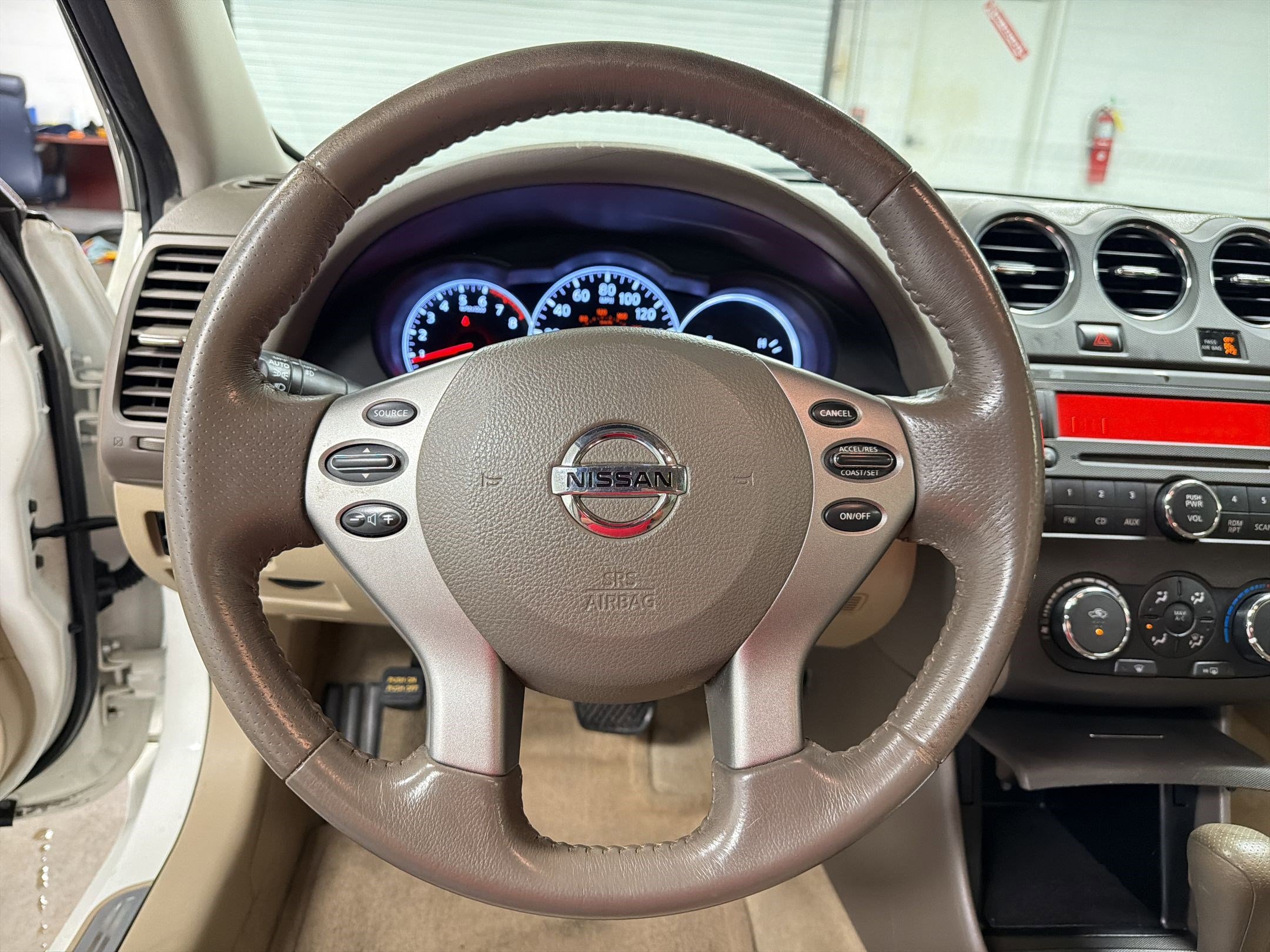 Used 2011 Nissan Altima 2.5 S w/ Special Edition Pkg FWD image 15