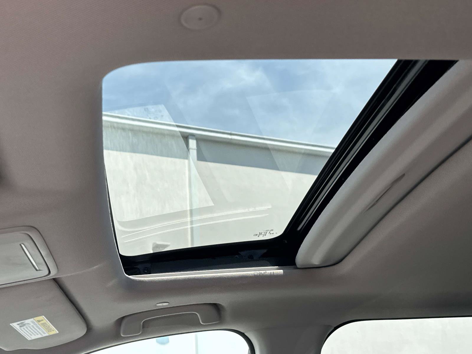 Certified 2025 Honda CR-V EX image 18