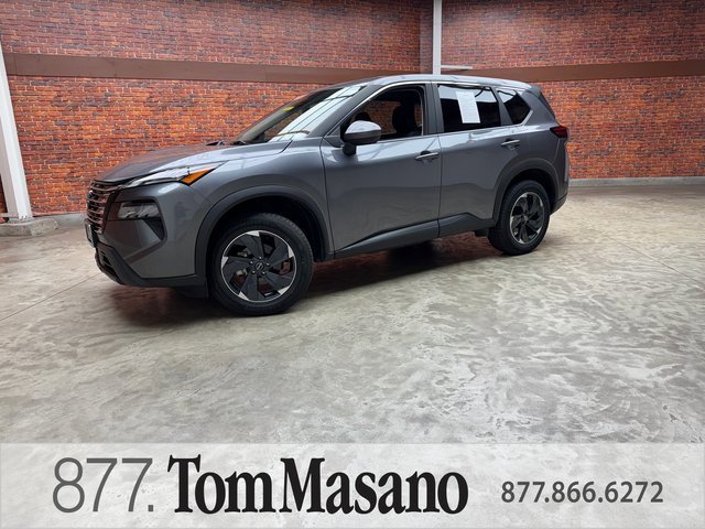 Used 2024 Nissan Rogue SV