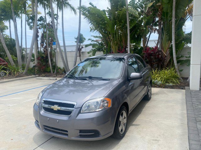Used 2011 Chevrolet Aveo LT image 4