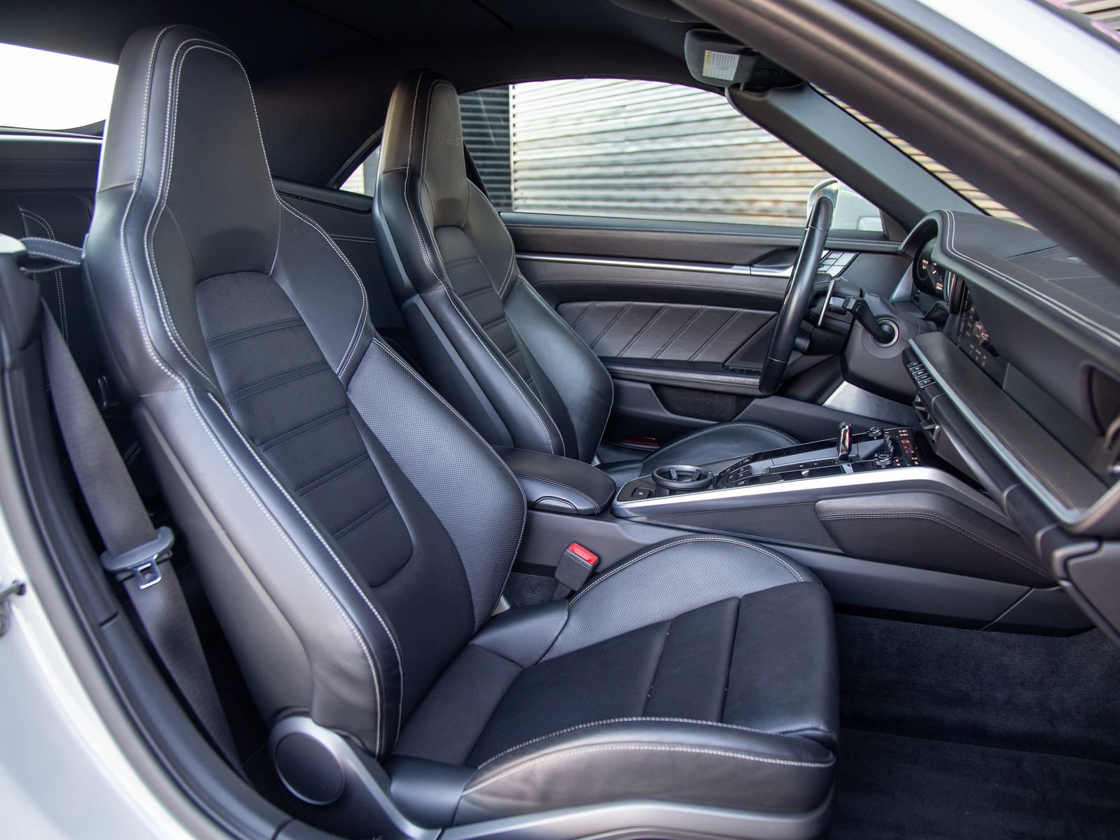 Certified 2021 Porsche 911 Turbo S AWD/4WD image 21
