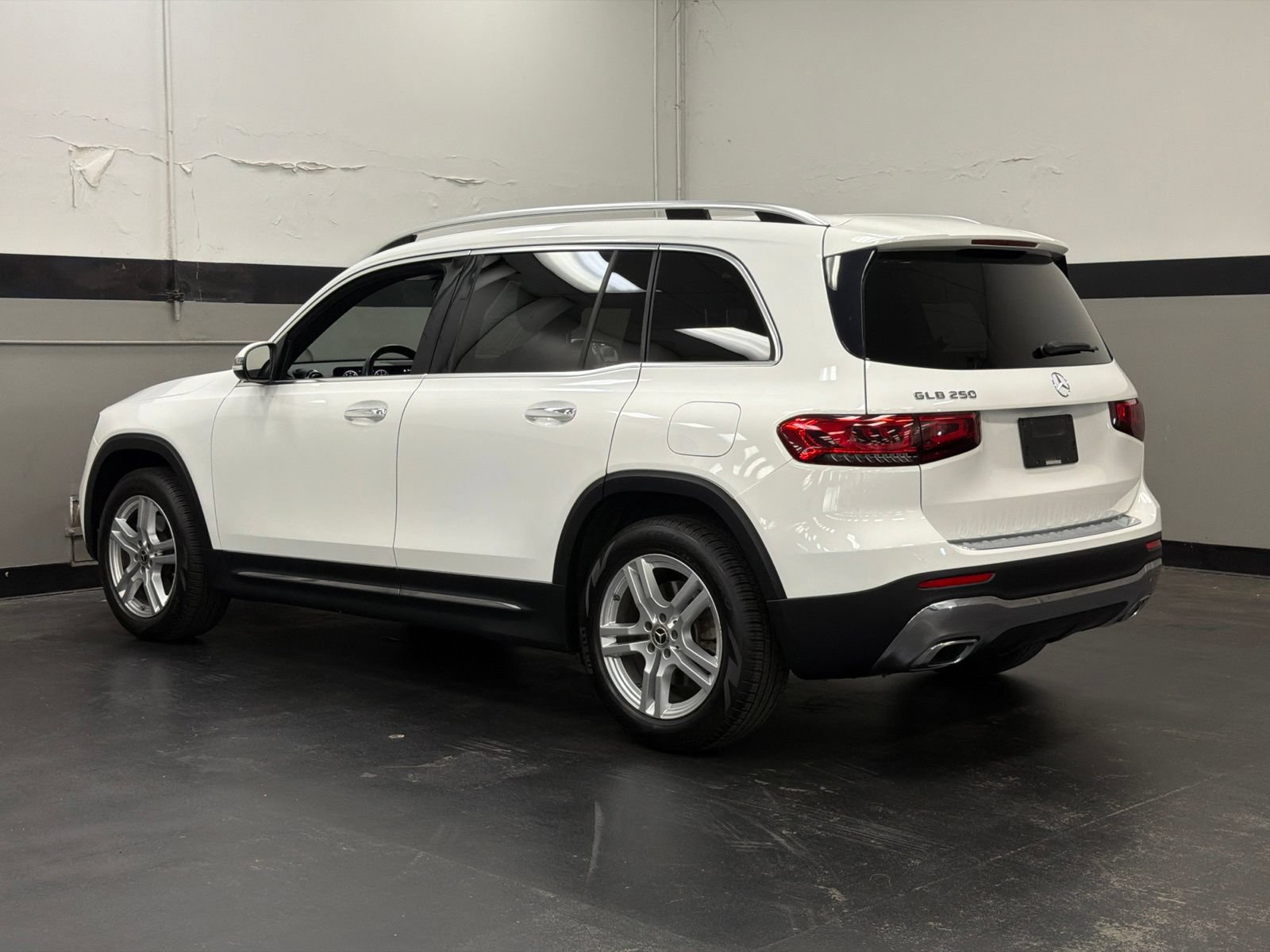 Certified 2022 Mercedes-Benz GLB 250 image 8