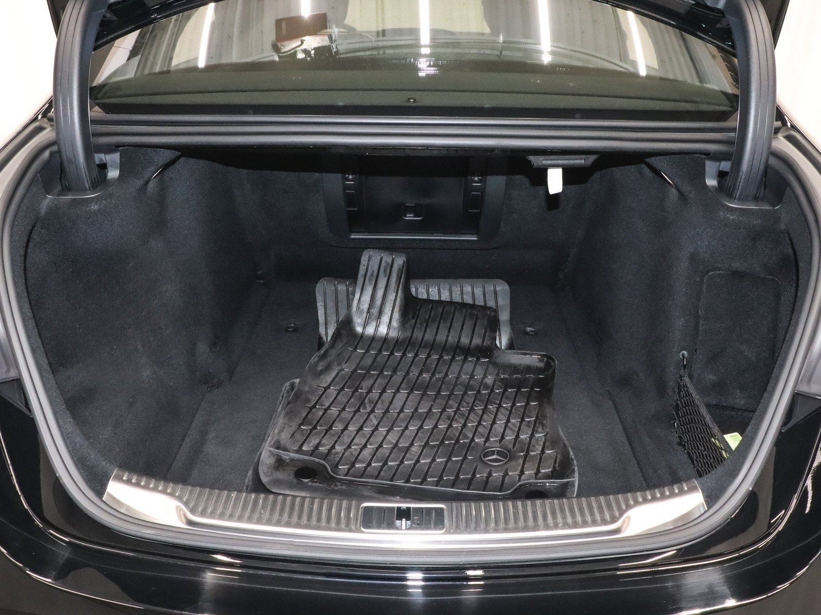 Used 2025 Mercedes-Benz S 580 4MATIC Sedan image 45