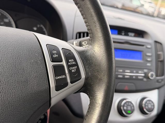 Used 2009 Hyundai Elantra SE image 13