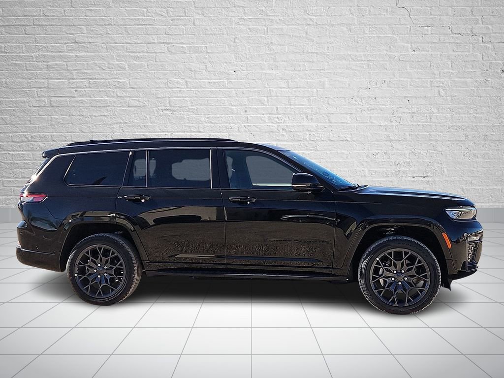 New 2026 Jeep Grand Cherokee L Summit w/ Obsidian Package image 5