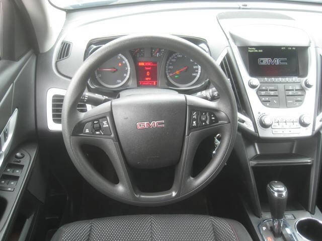 Used 2016 GMC Terrain SLE image 13