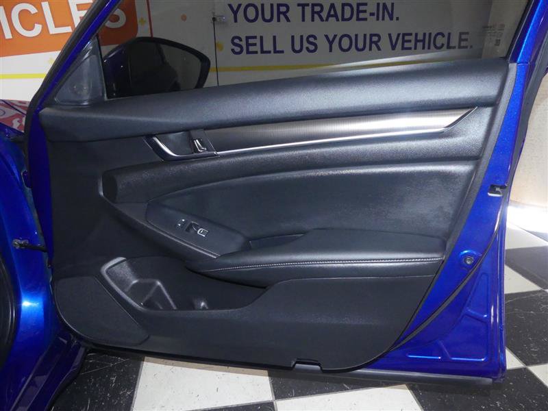 Used 2020 Honda Accord Sport image 24