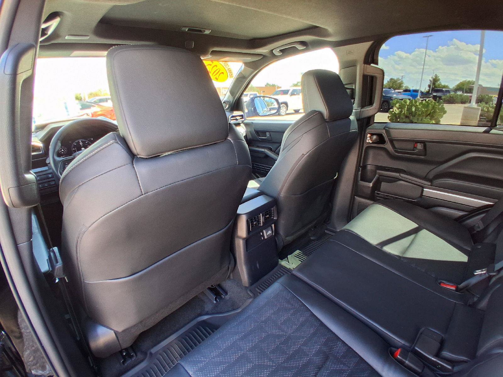 Used 2025 Toyota 4Runner TRD Off-Road Premium AWD/4WD image 23