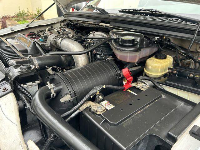 Used 2004 Ford F350 XL image 37