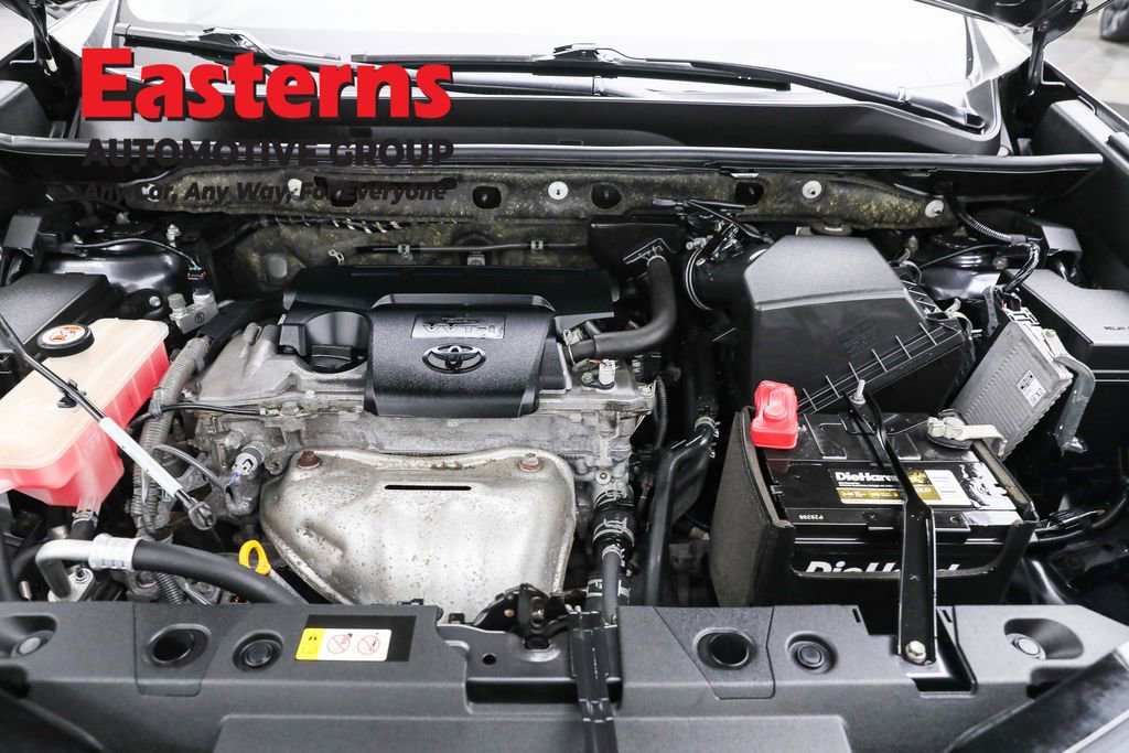 Used 2018 Toyota RAV4 Limited image 7