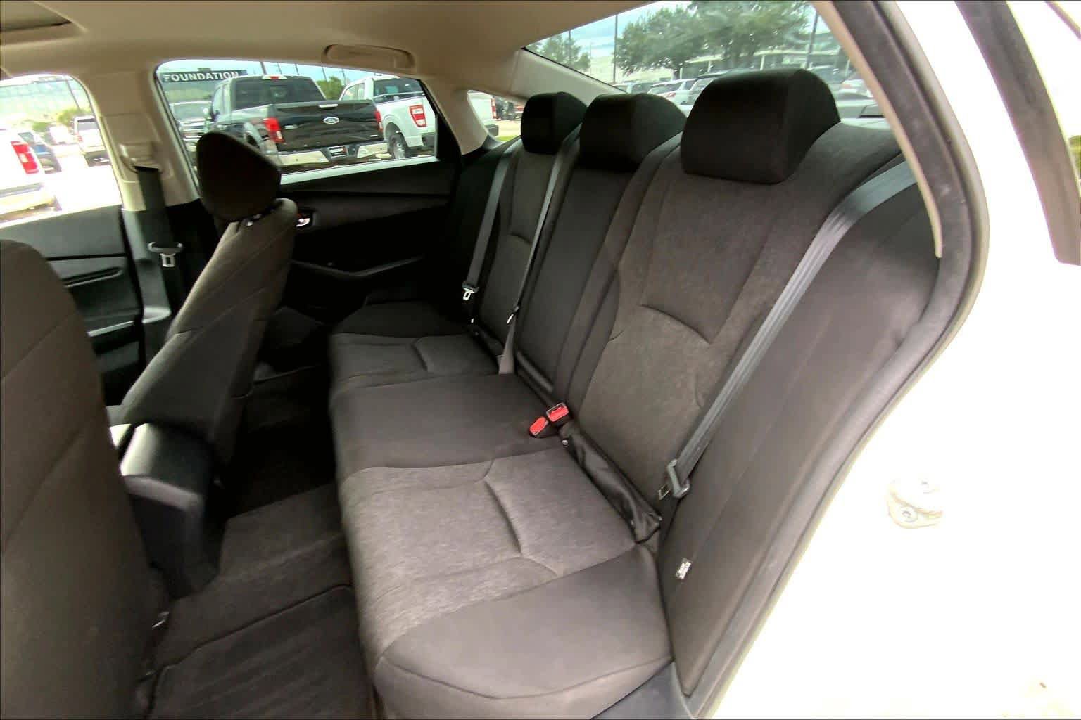 Used 2023 Honda Accord EX image 21