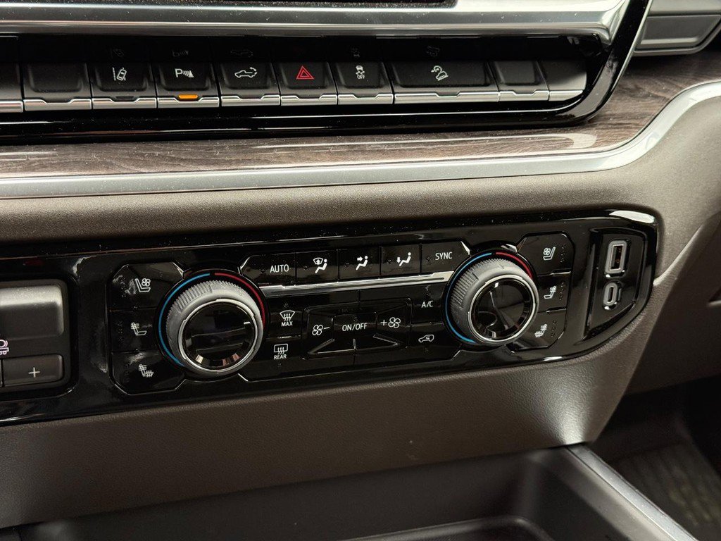 Used 2026 Chevrolet Silverado 2500 LTZ w/ LTZ Plus Package image 20