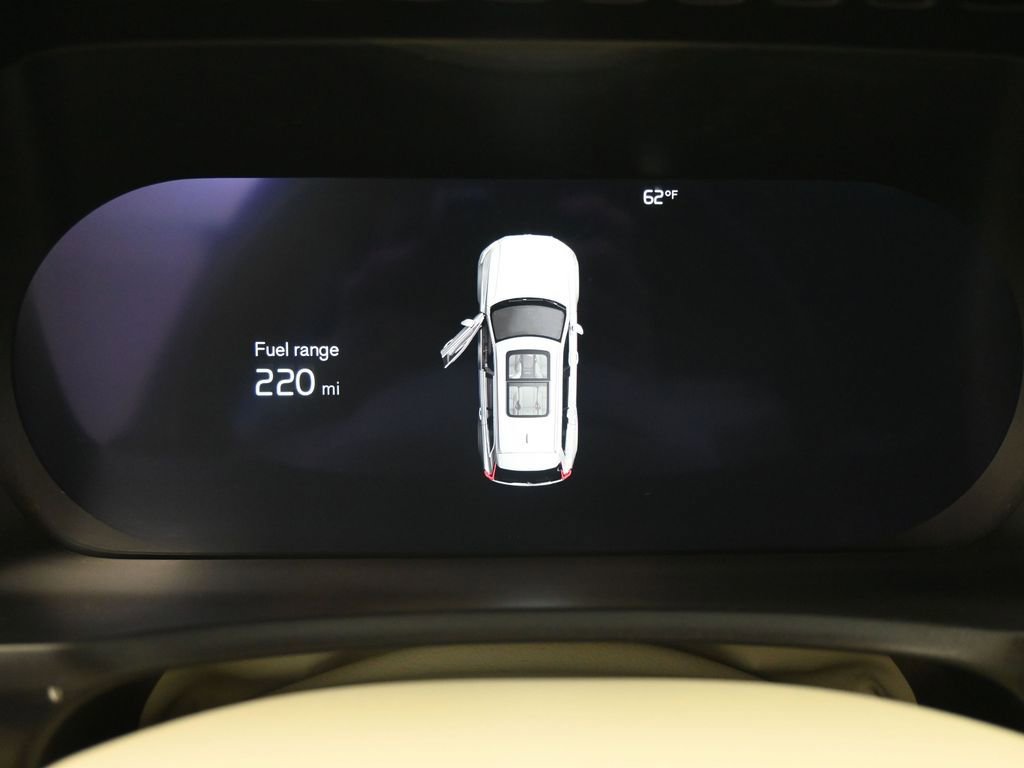 Certified 2023 Volvo XC90 B6 Plus w/ Protection Package Premier image 12