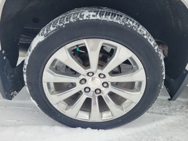 Used 2020 Chevrolet Silverado 1500 High Country w/ Technology Package image 27