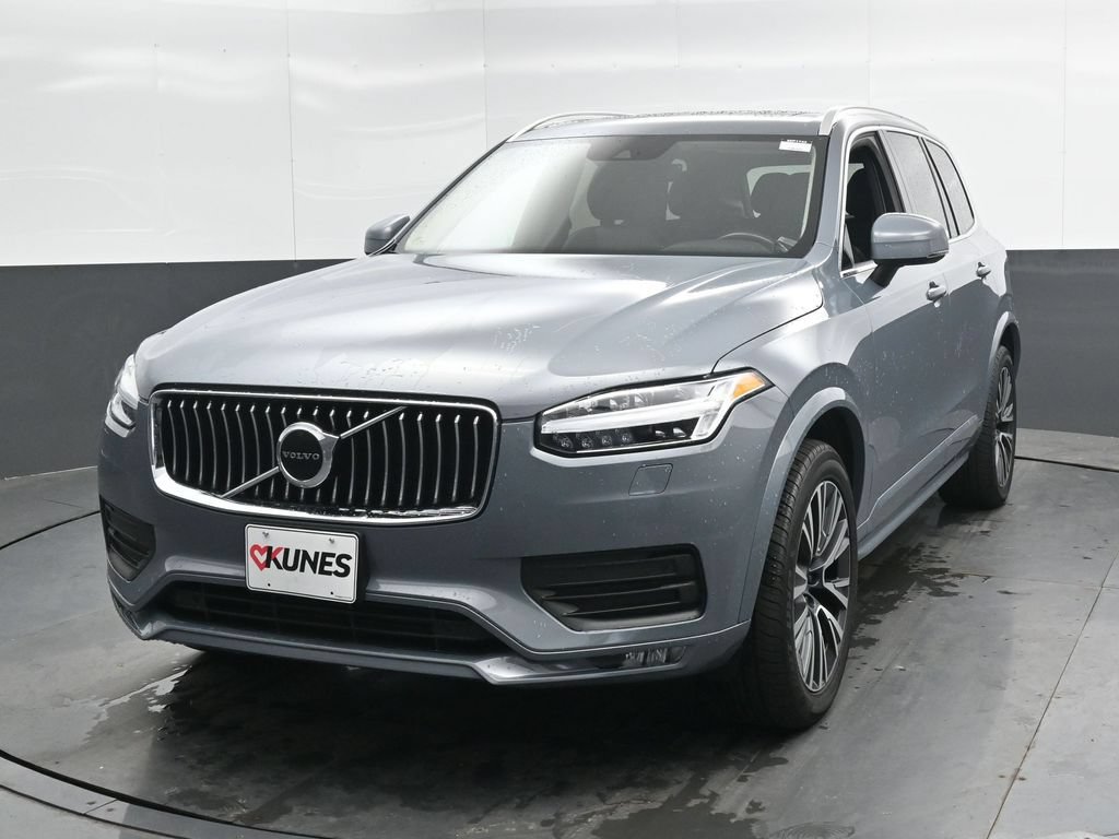 Used 2022 Volvo XC90 T6 Momentum w/ Climate Package AWD/4WD image 5