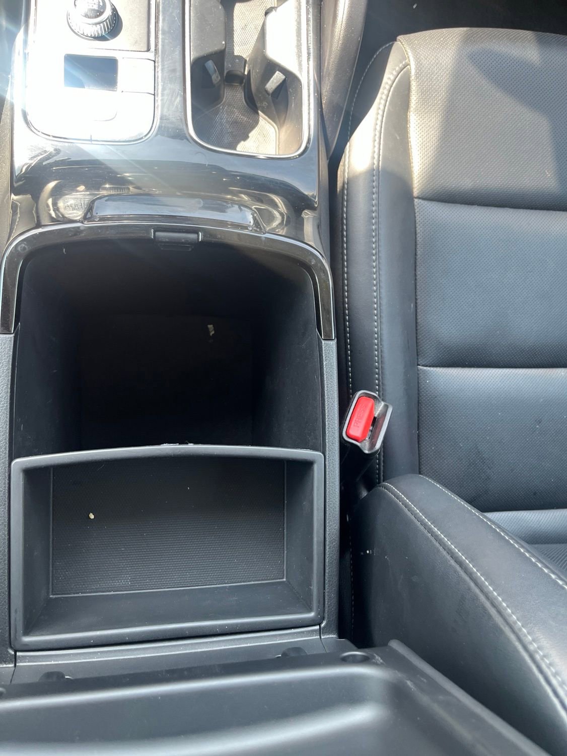 Used 2025 Kia Telluride S FWD image 17