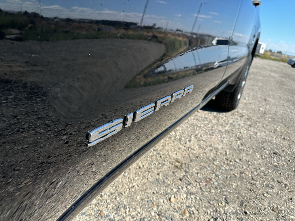 New 2026 GMC Sierra 1500 SLT w/ SLT Convenience Package AWD/4WD image 11