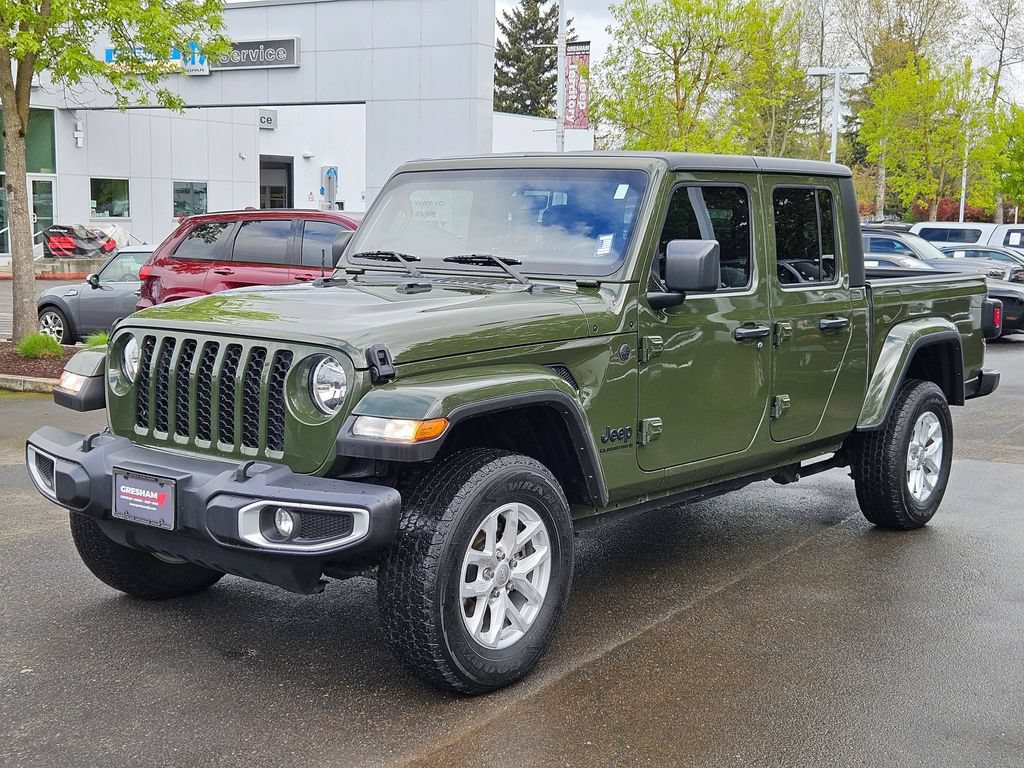 Used 2023 Jeep Gladiator Sport AWD/4WD image 3