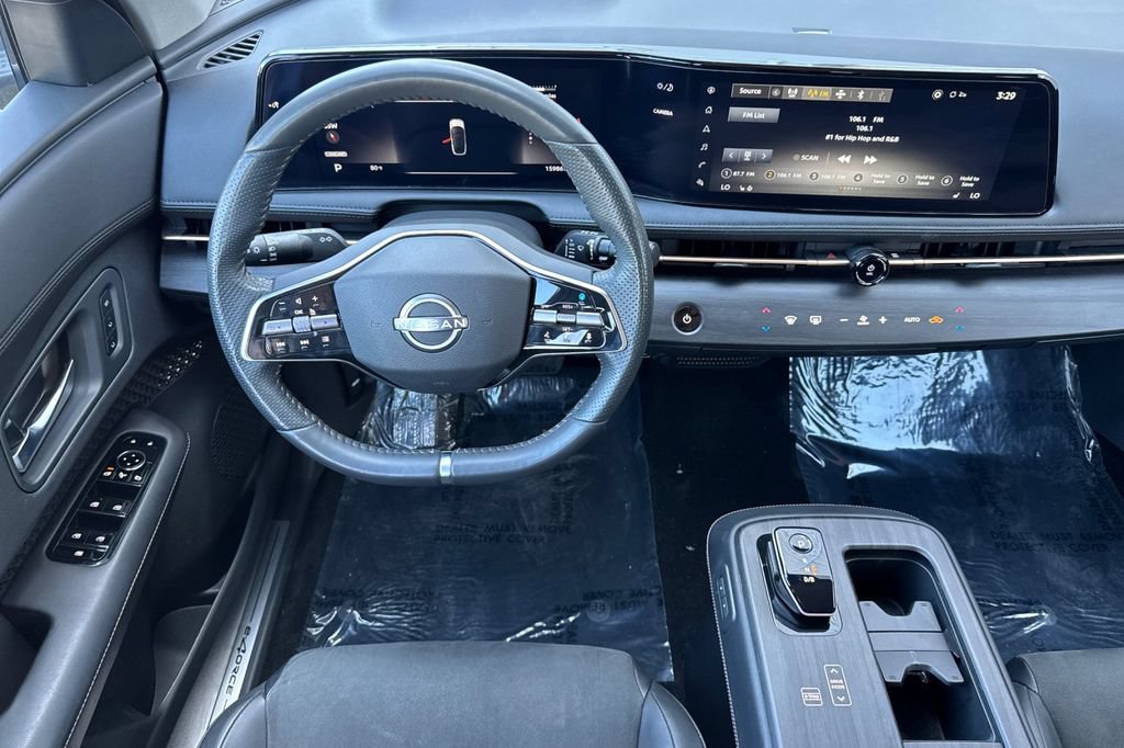 Used 2024 Nissan Ariya AWD image 13