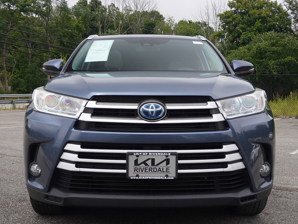 Used 2019 Toyota Highlander XLE AWD/4WD image 13