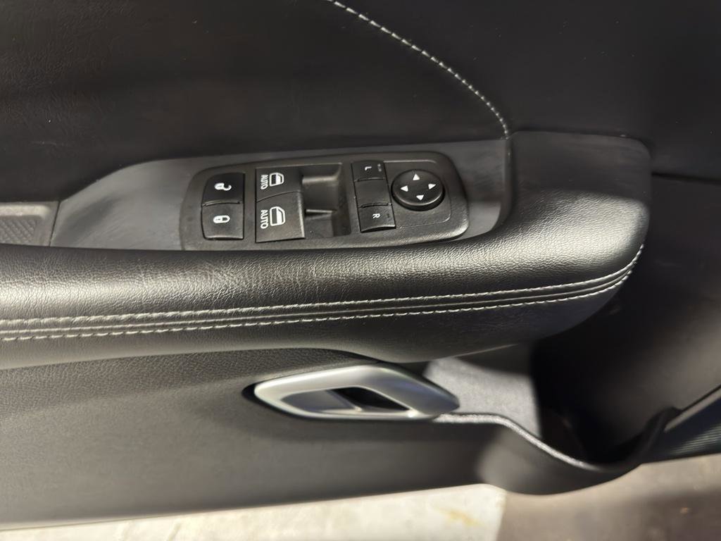 Used 2022 Dodge Challenger R/T Scat Pack RWD image 13