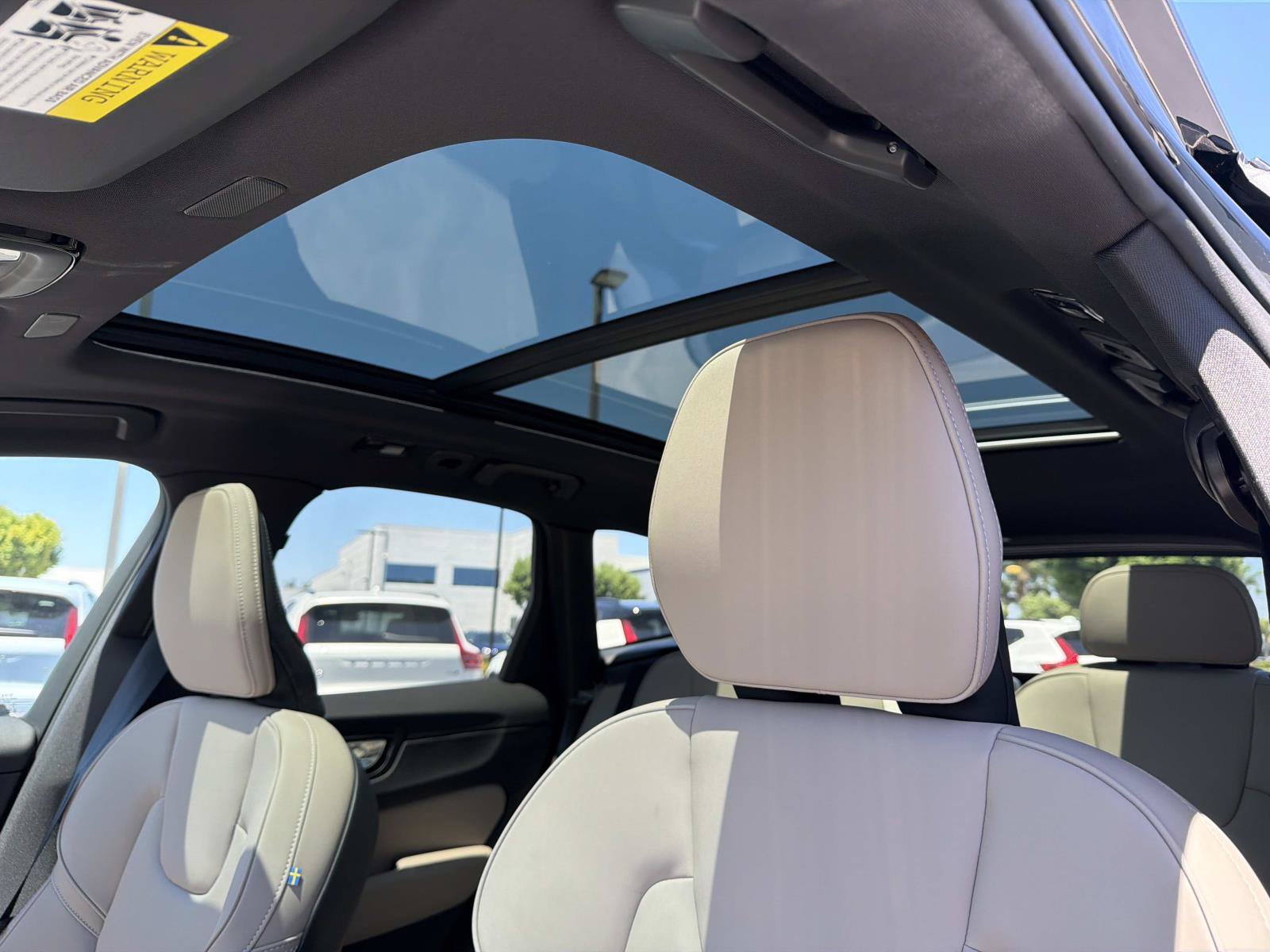 New 2026 Volvo XC60 B5 Core w/ Climate Package AWD/4WD image 22