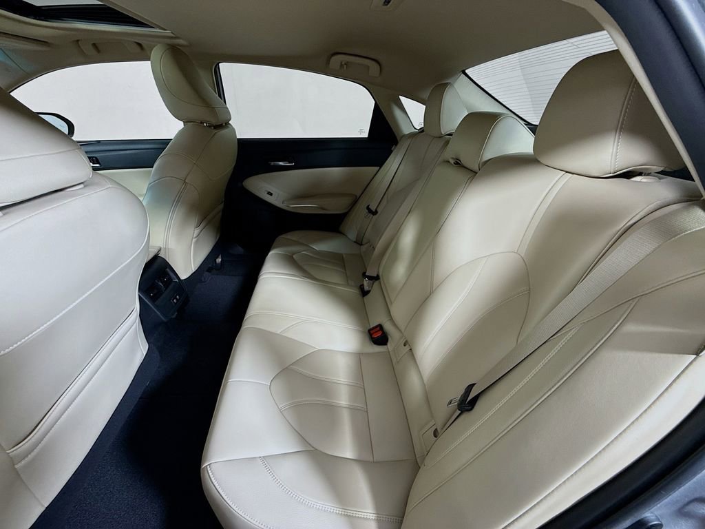 Certified 2019 Toyota Avalon XLE image 24