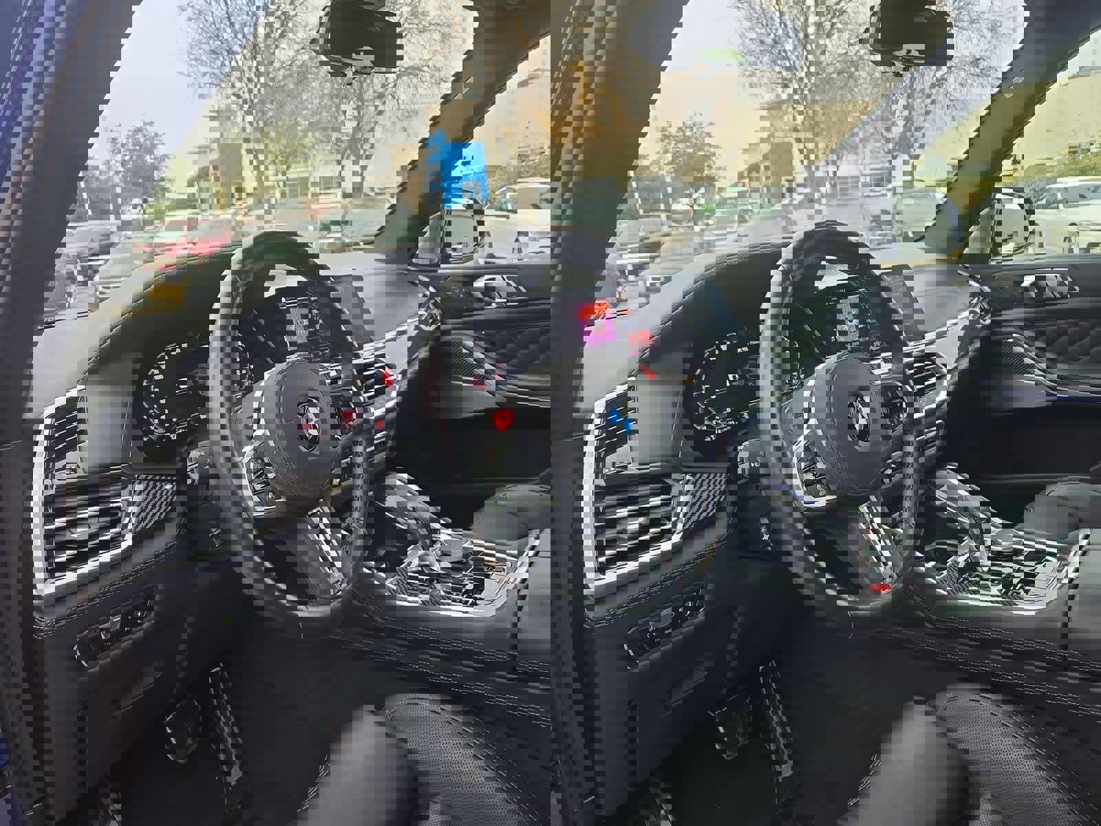 Used 2020 BMW X5 M Competition w/ Executive Package image 2